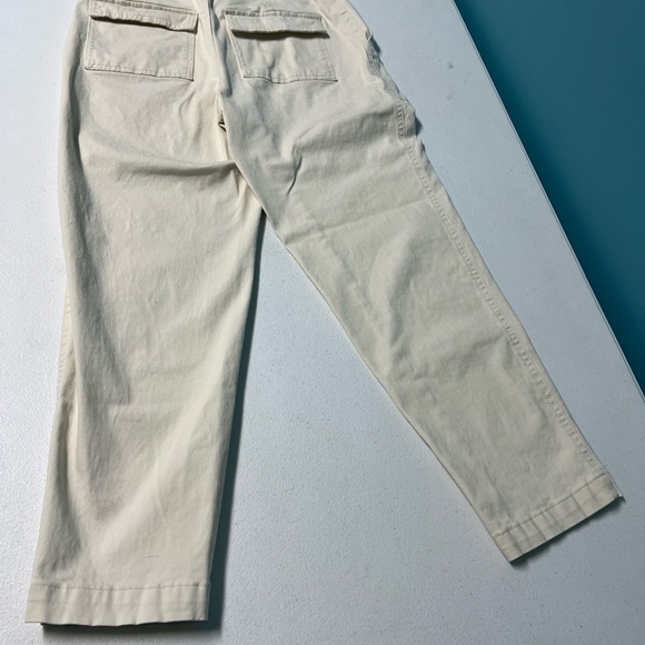 a new day women's Light Cream capri style Chinos size 6 - Picture 4 of 5